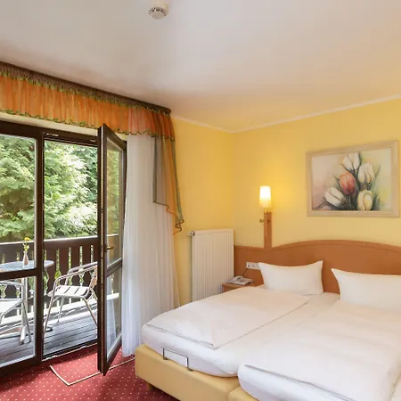 Elbpromenade Hotel